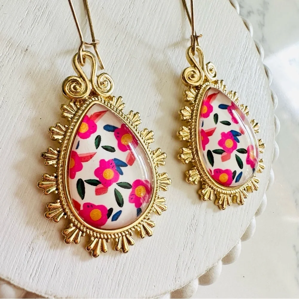 2/$30🌵 Gold Pink Floral Teardrop Cabochon Earrings NEW Jewelry Gift Long Dangle